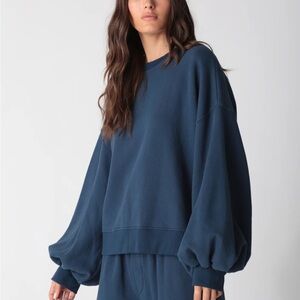 Electric & Rose balloon Blue Sweatshirt